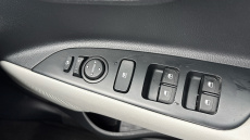 Kia Stonic 1.0T GDi 48V Connect 5dr Petrol Estate